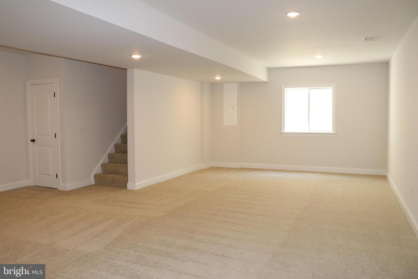1025 Strafford Place #56 photo 43