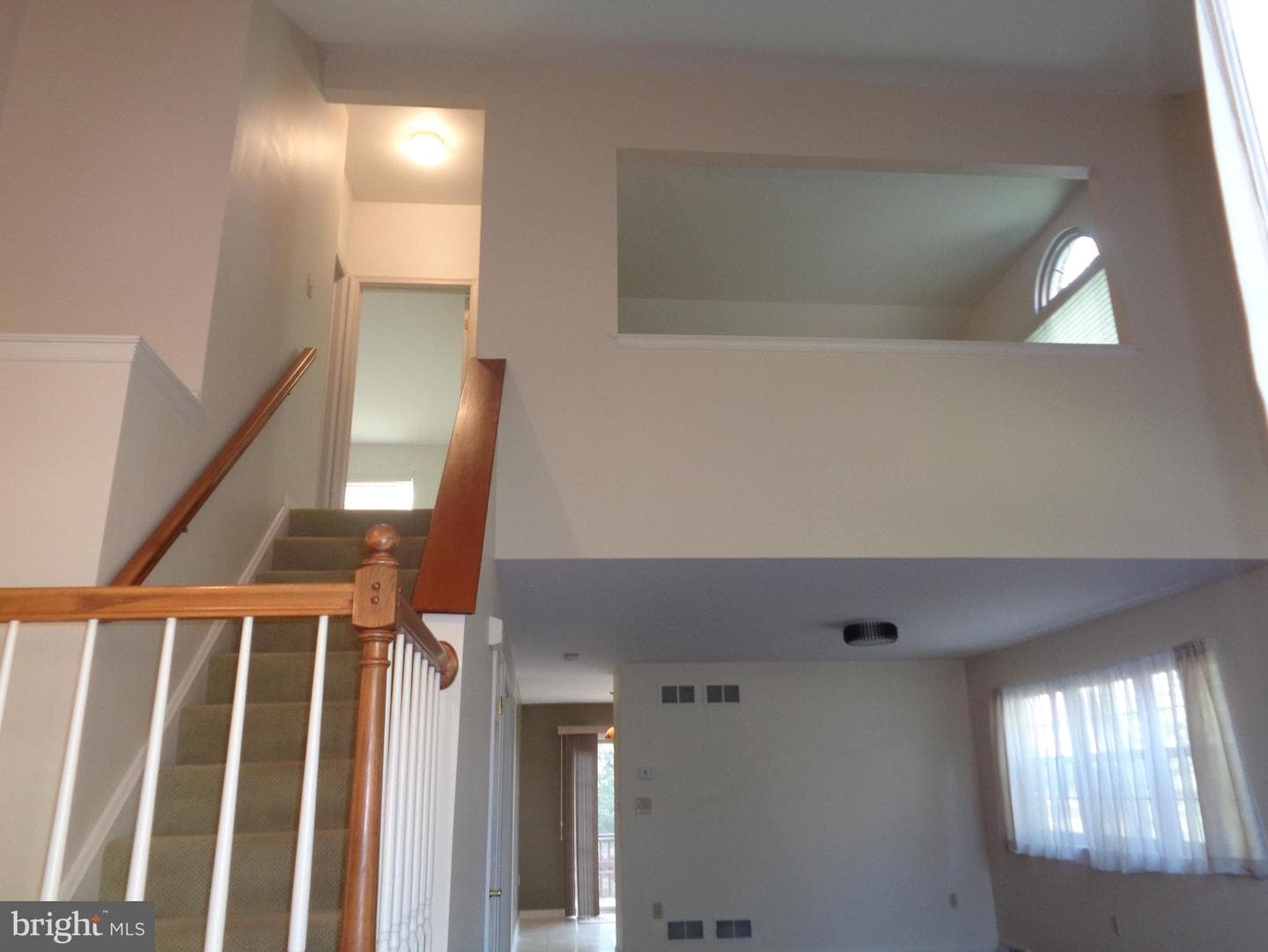 142 Langley Square photo 6