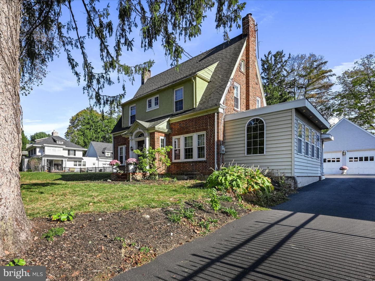 1803 Willow Street Pike photo 5