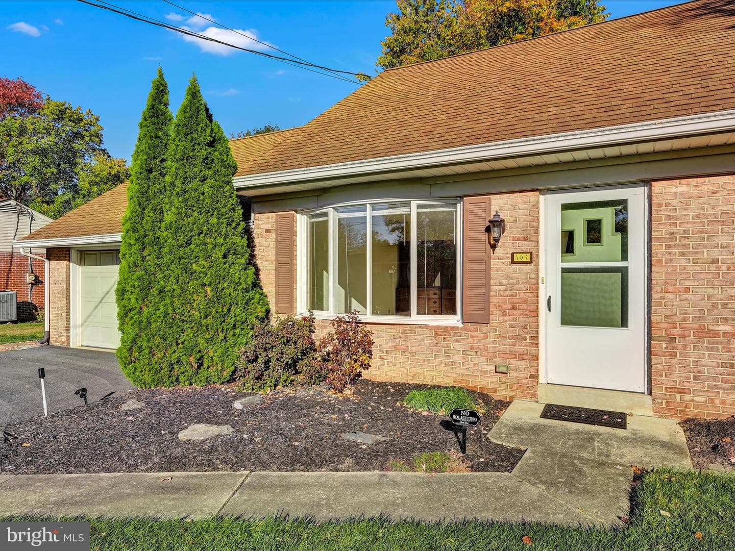 107 Woodlawn Drive photo 3