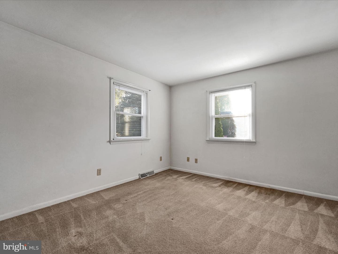 107 Woodlawn Drive photo 6