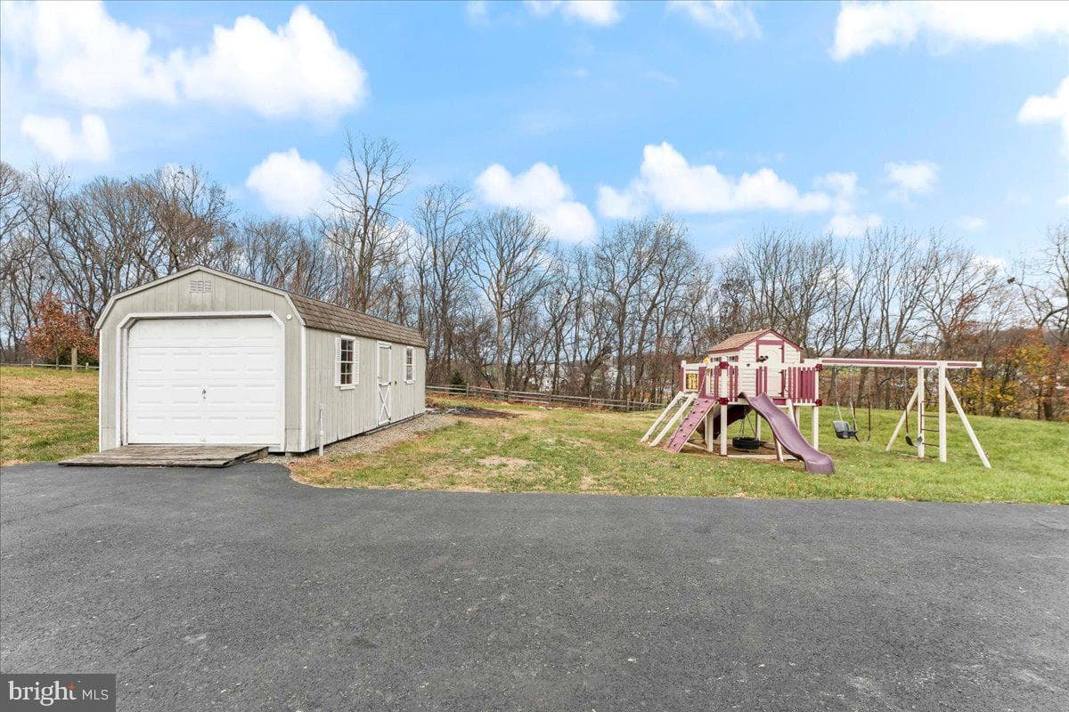 376 Cooper Drive photo 38