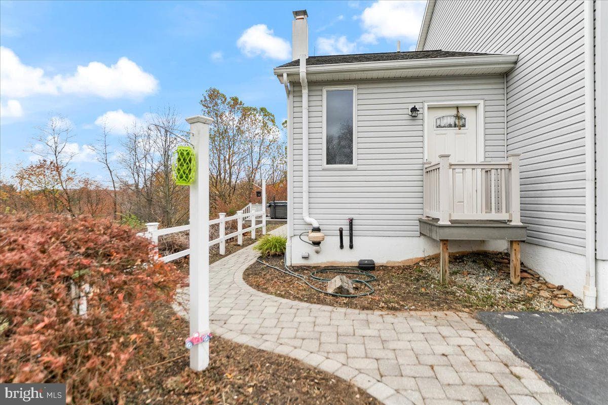 376 Cooper Drive photo 42
