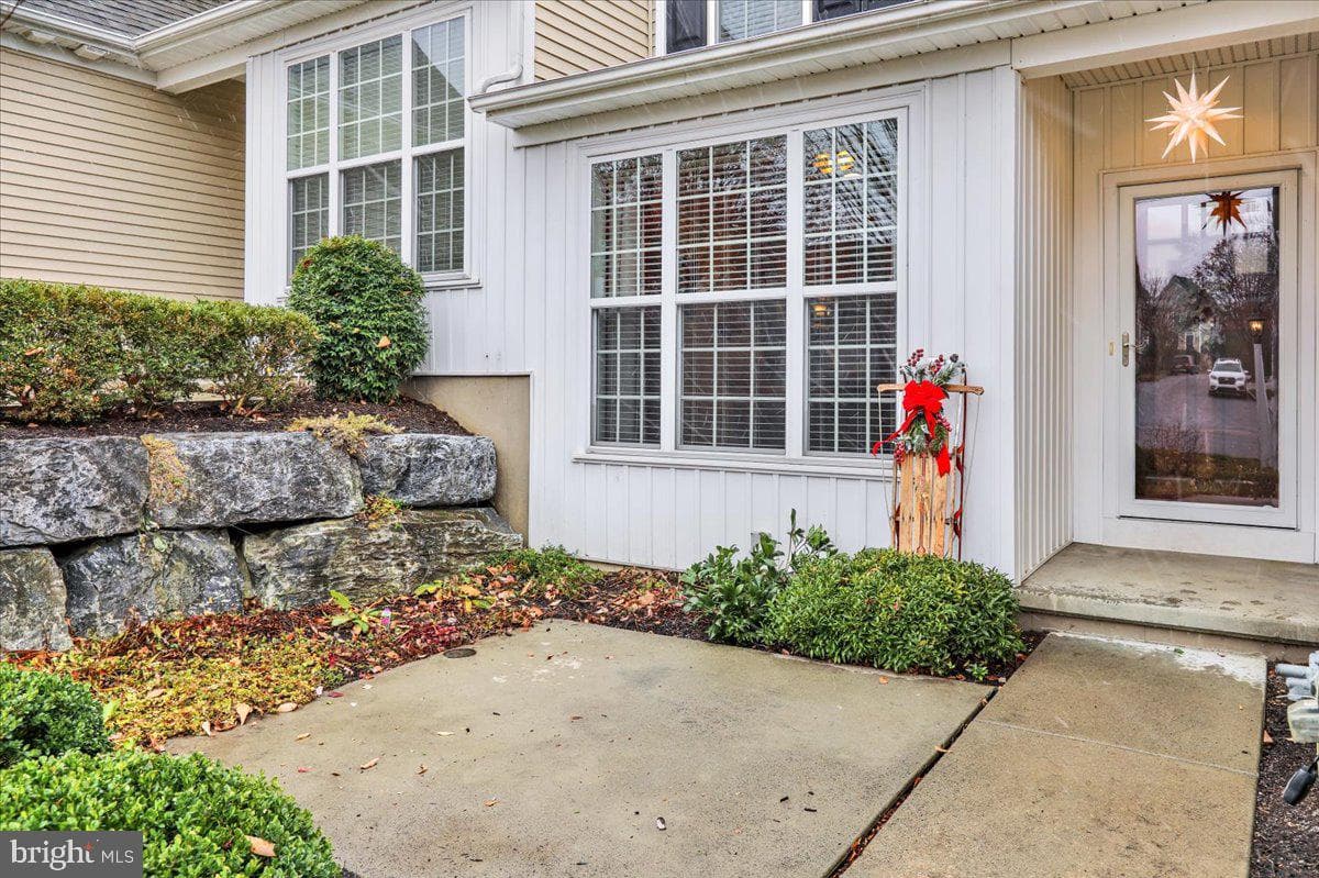 215 Steepbank Road photo 2