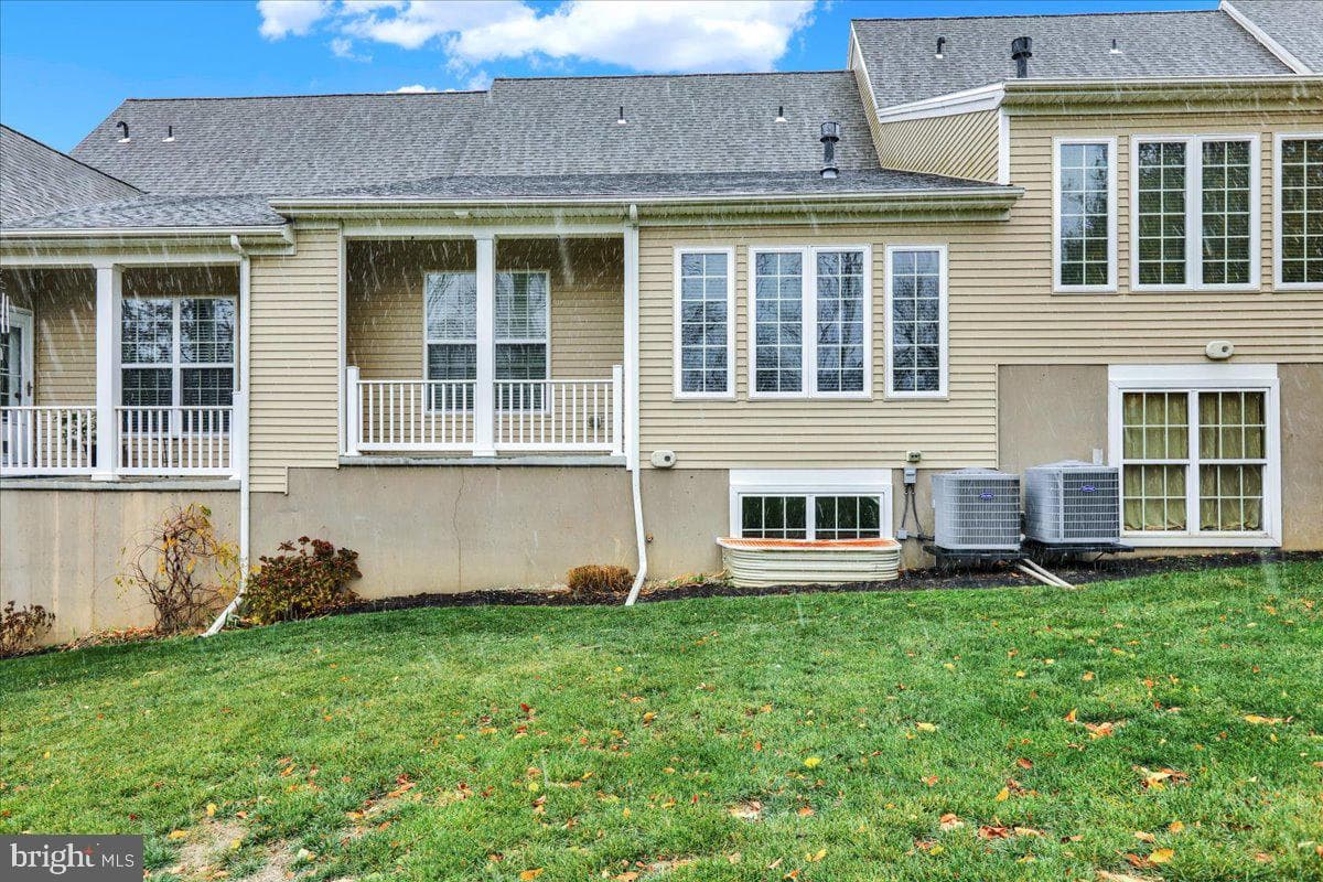 215 Steepbank Road photo 36