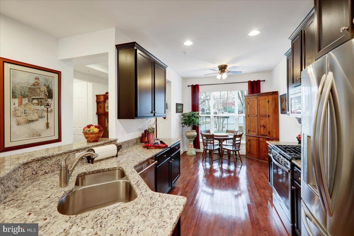 215 Steepbank Road photo 5