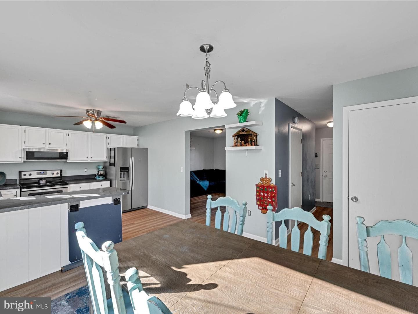 279 Manheim Street photo 12