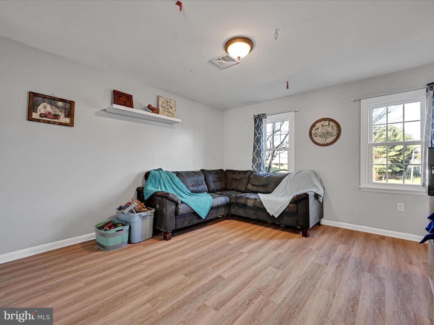 279 Manheim Street photo 6