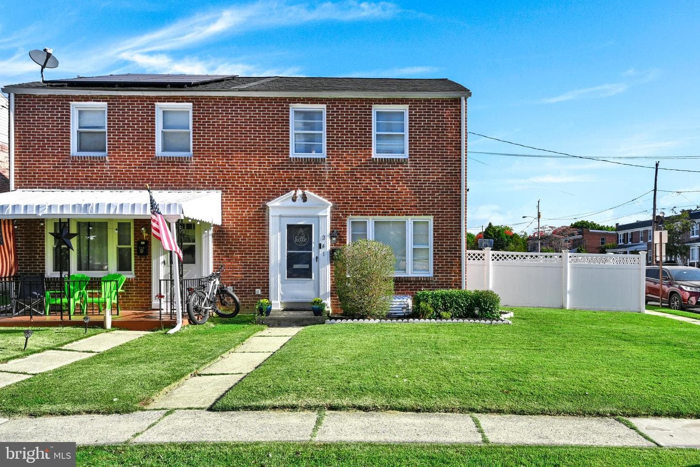 241 Euclid Avenue photo 1