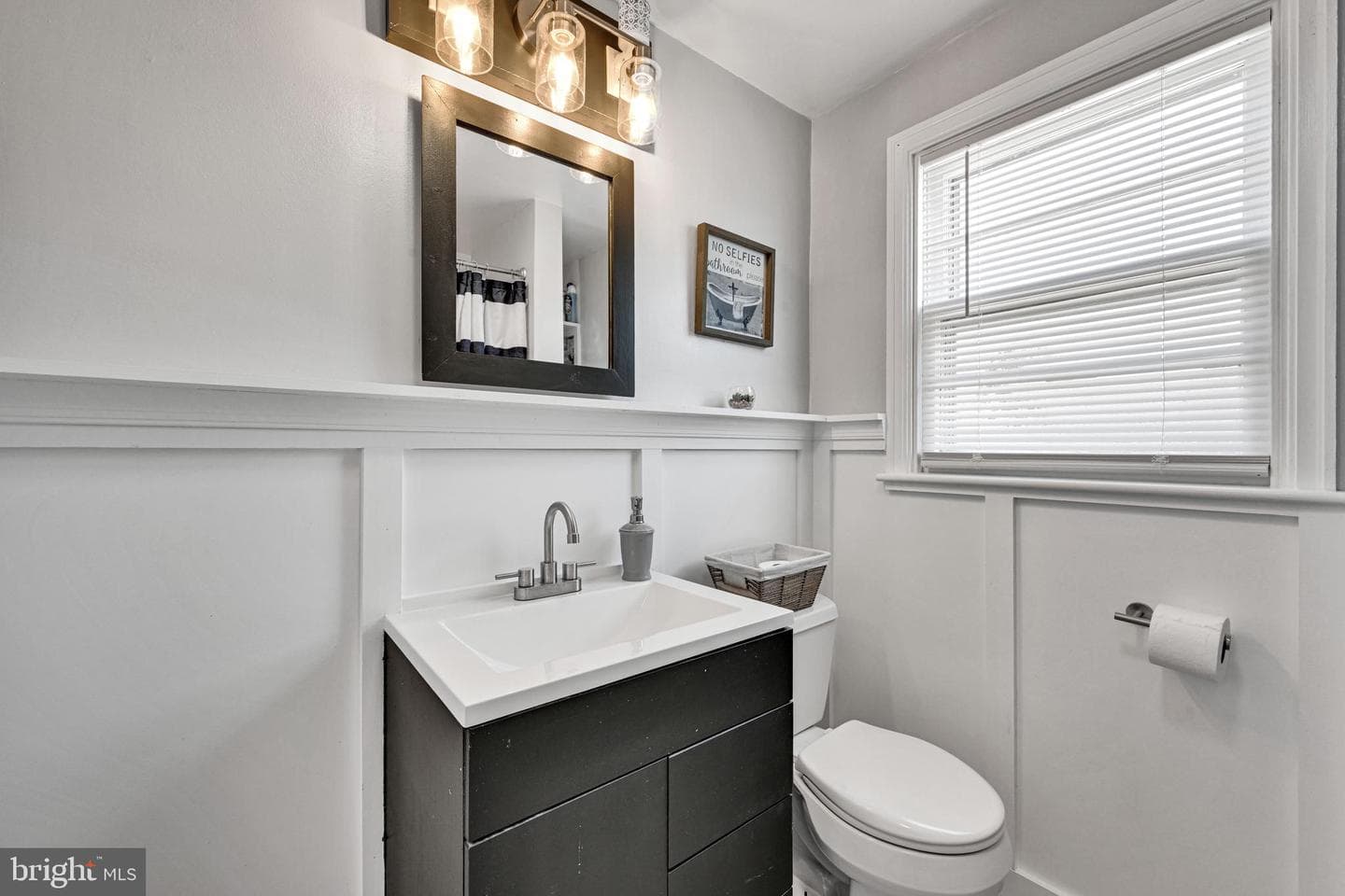 241 Euclid Avenue photo 12