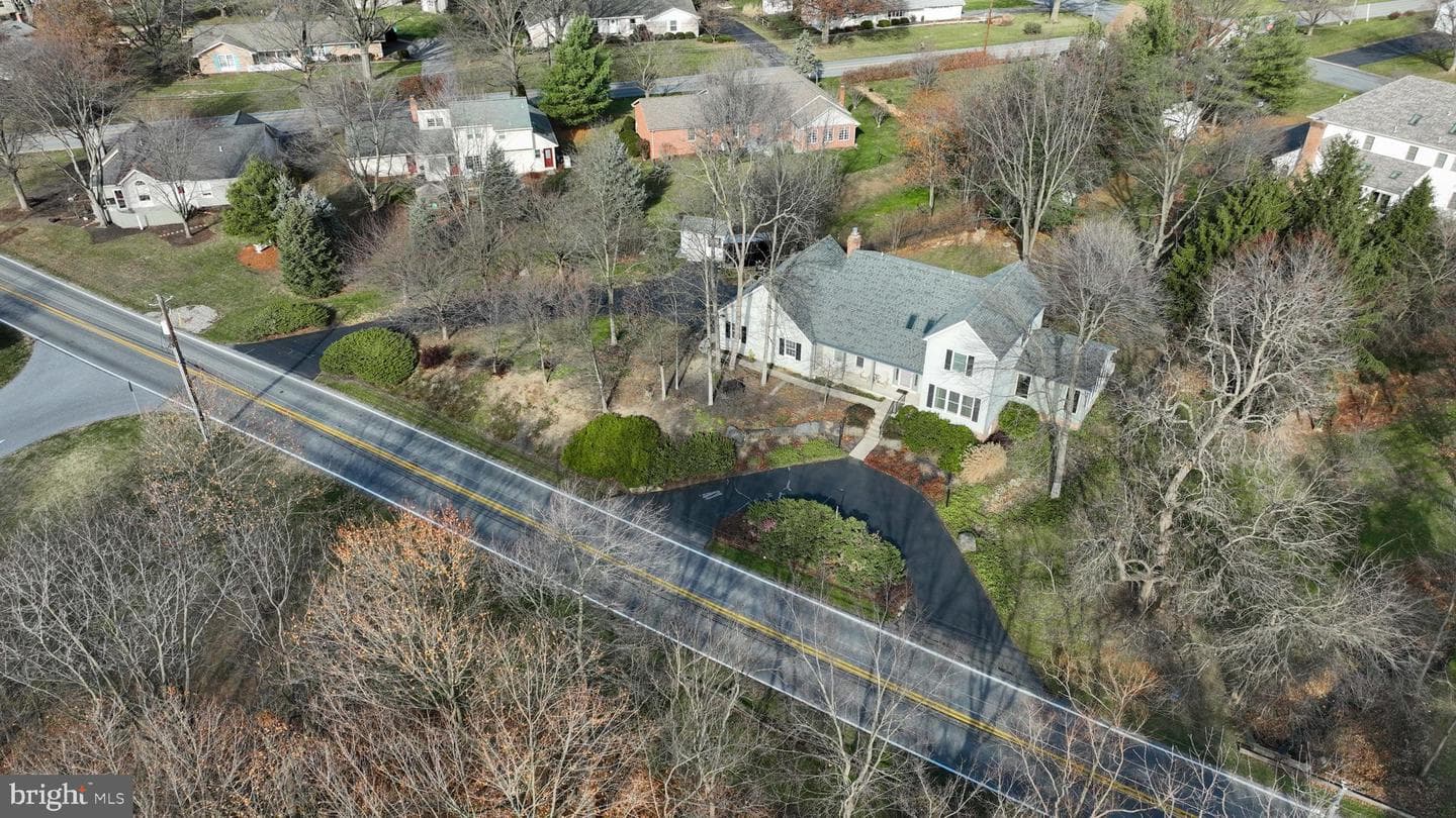 507 Campus Road photo 69