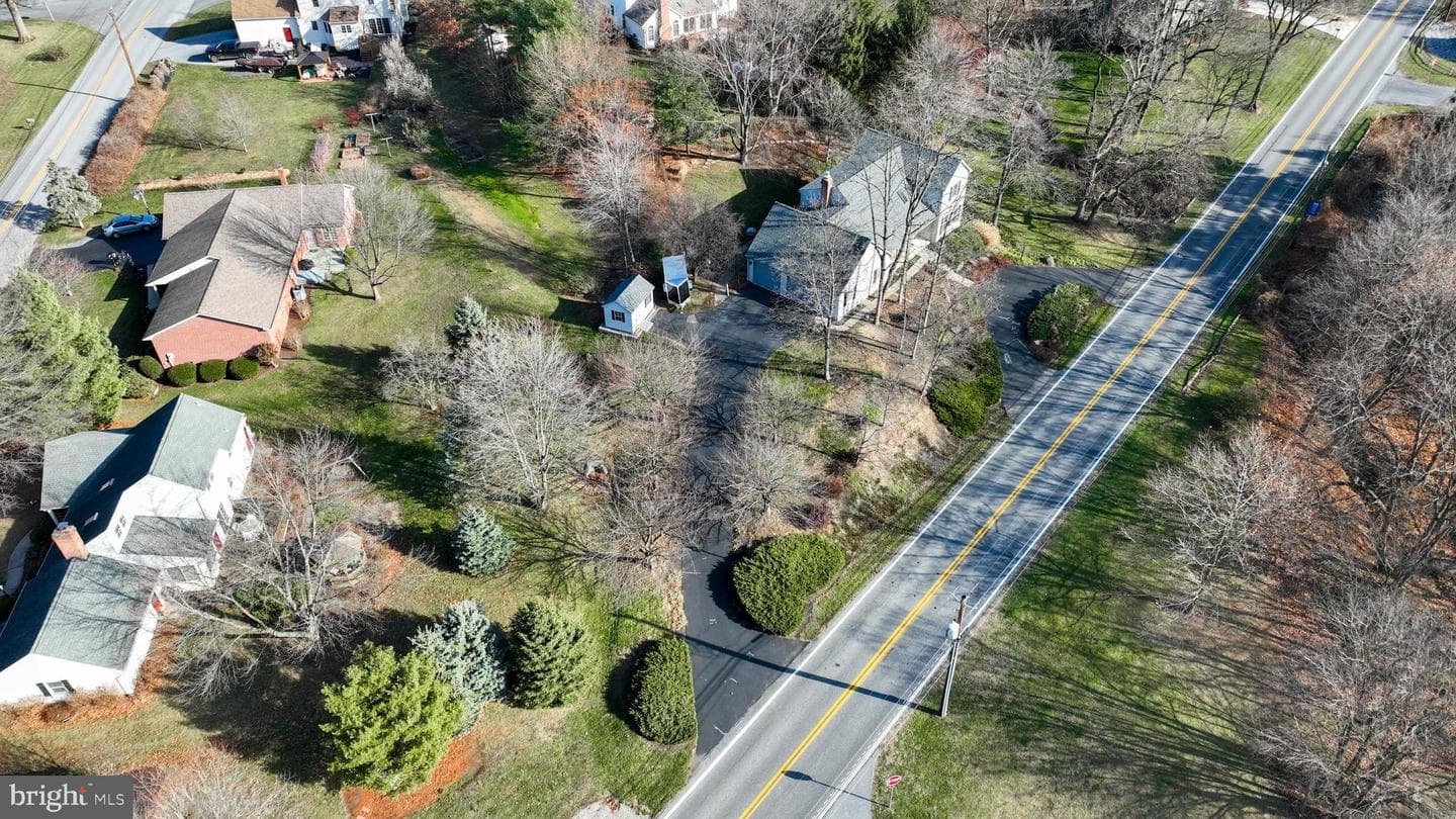 507 Campus Road photo 76