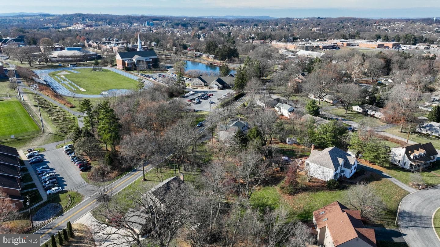 507 Campus Road photo 79