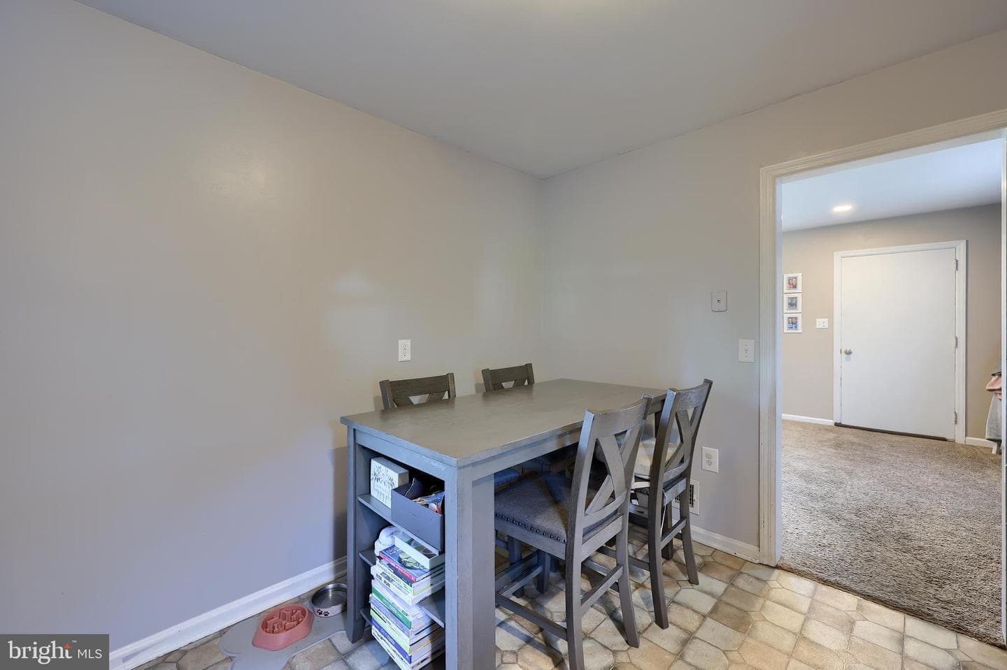 525 Highlawn Avenue photo 14
