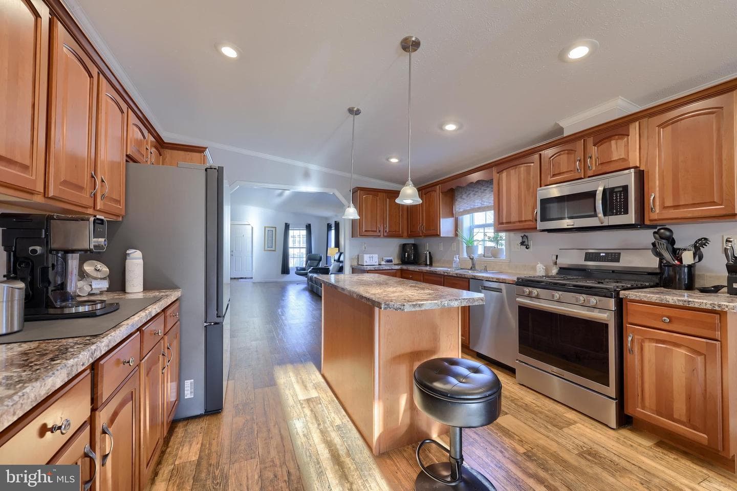311 Summers Drive photo 15