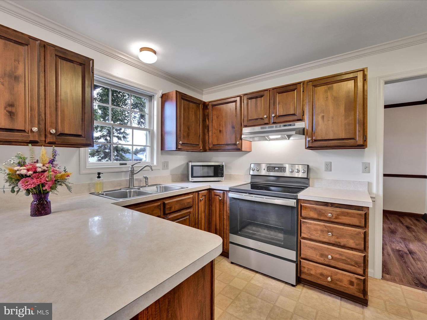 275 Woodchuck Drive photo 9