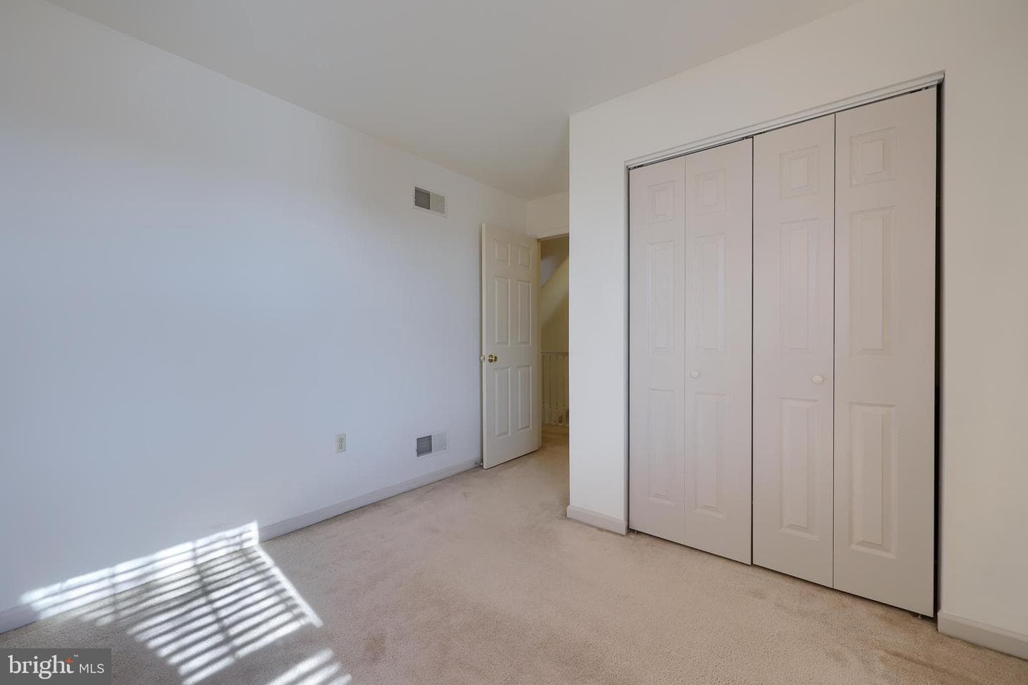 345 W Main Street photo 18