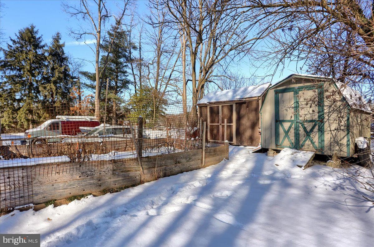 165 Franklin Road photo 46