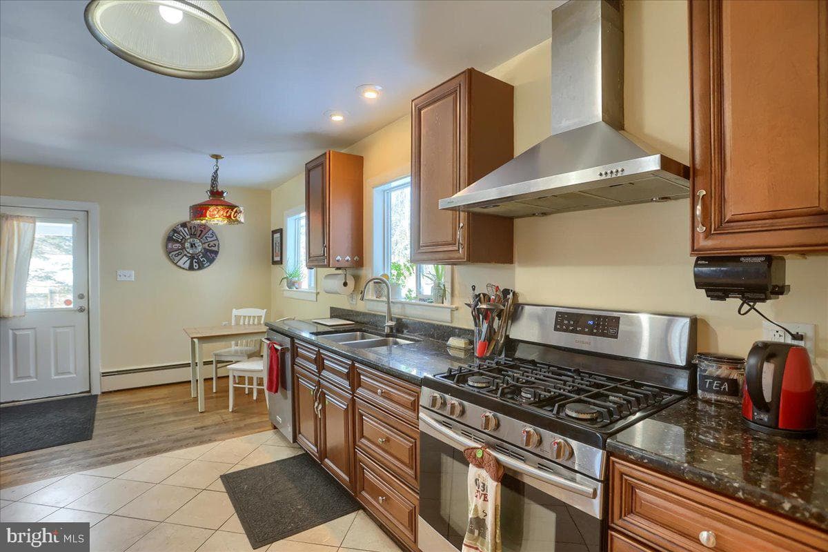 165 Franklin Road photo 5