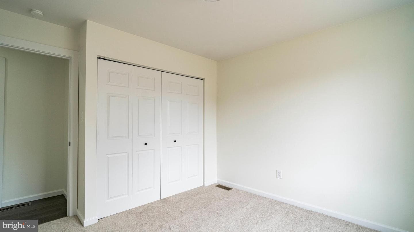 151 Nicholas Road photo 35