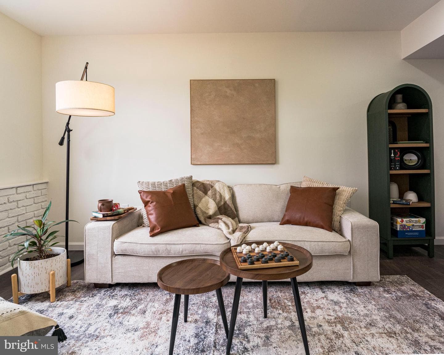 151 Nicholas Road photo 50