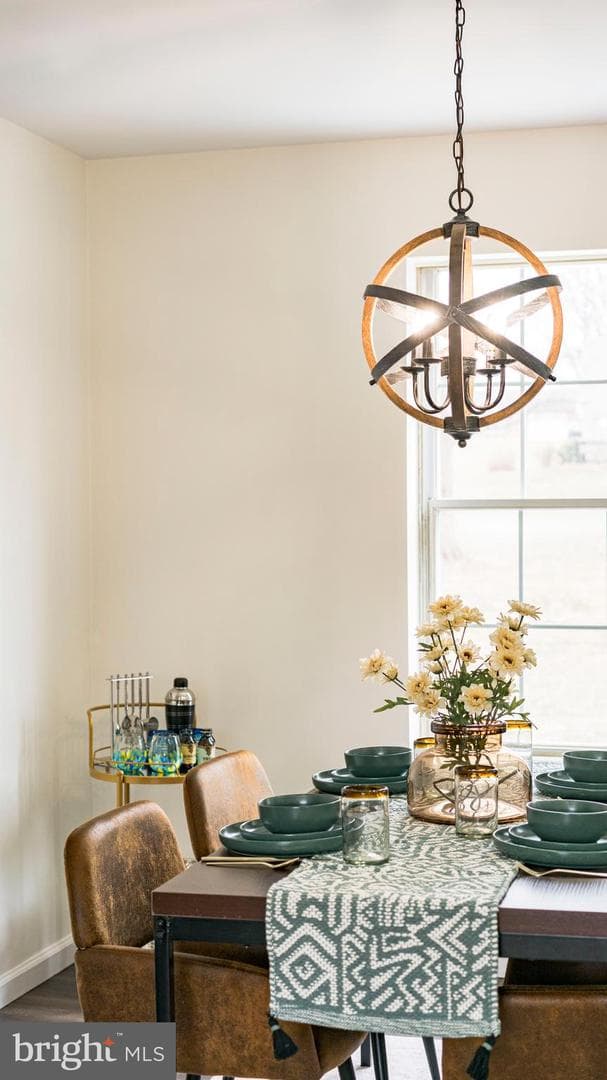 151 Nicholas Road photo 8