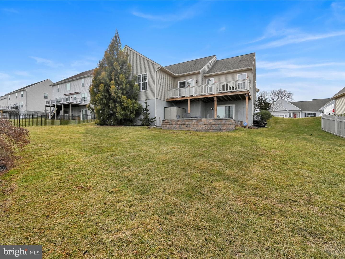 16 Summerlyn Drive photo 9