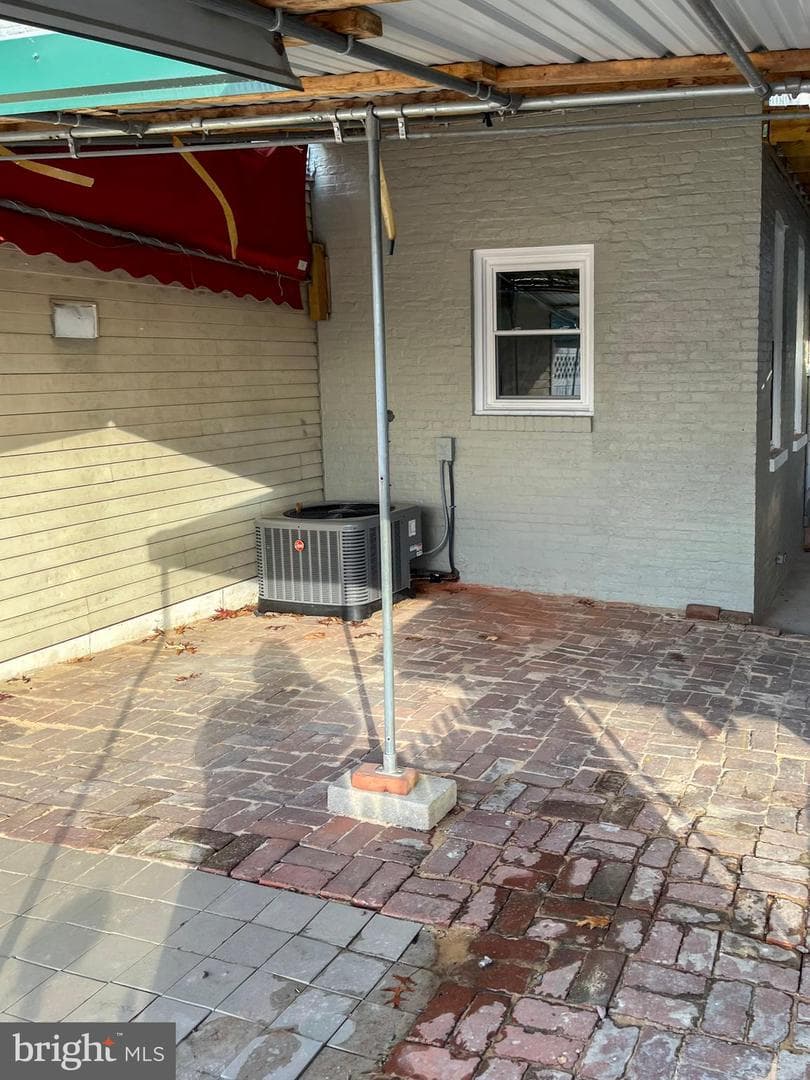 250 S 8th Street photo 32
