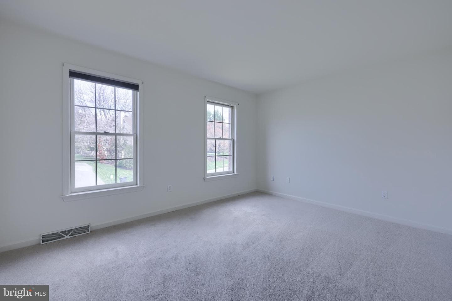 2041 Wynfield Drive photo 32