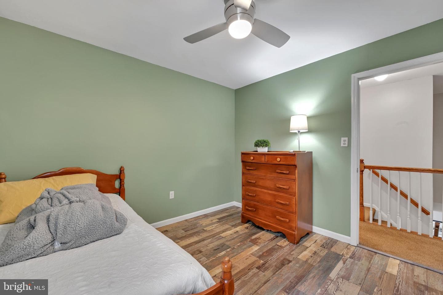 729 Rosemont Drive photo 28