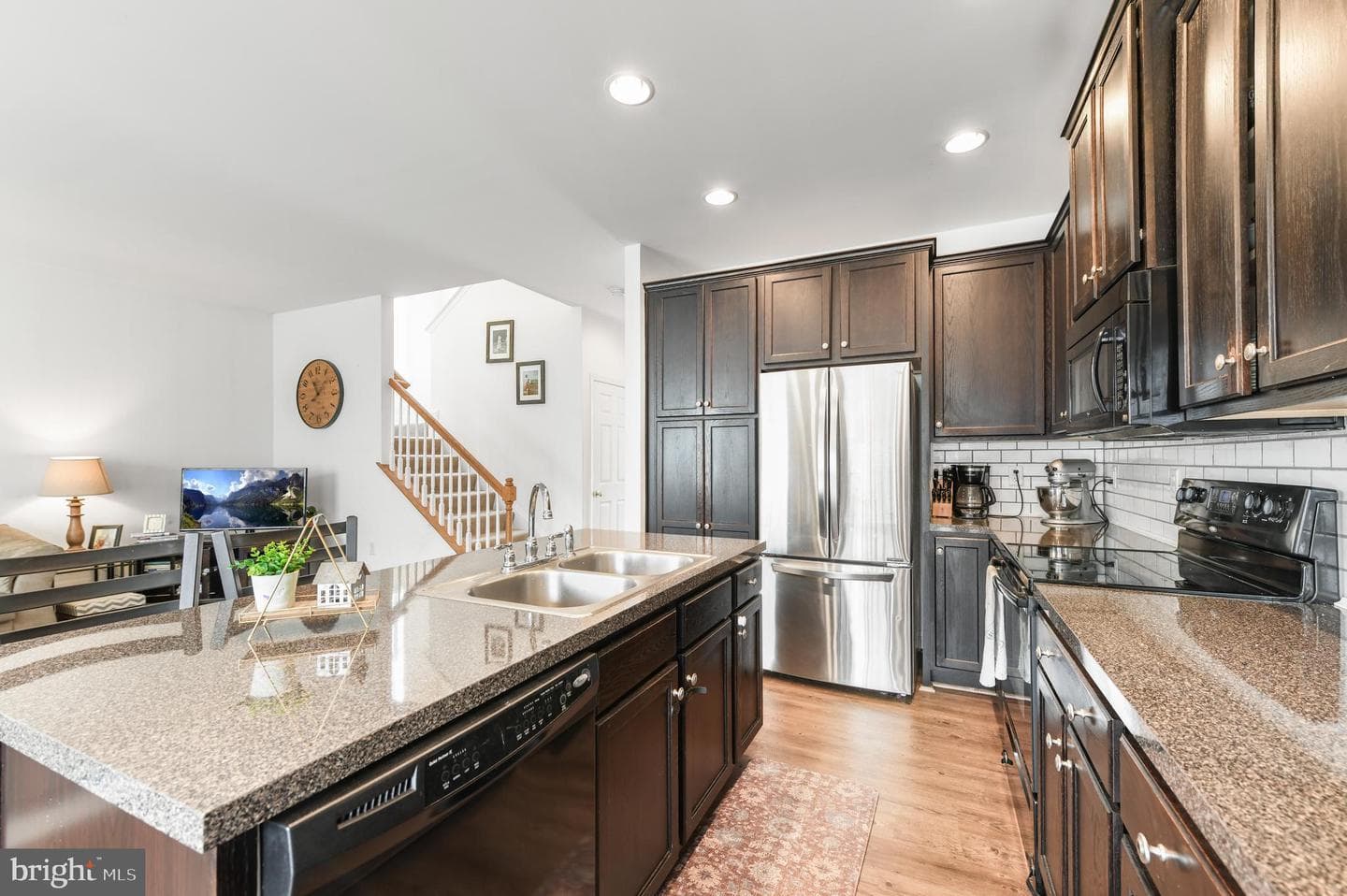 303 Keinath Street photo 16