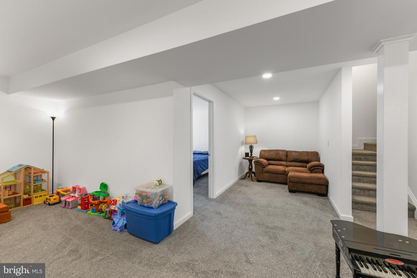 303 Keinath Street photo 27