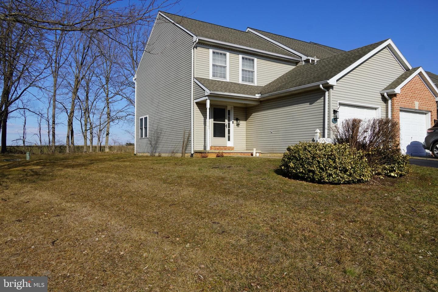 4083 Buttonwood Drive photo 2