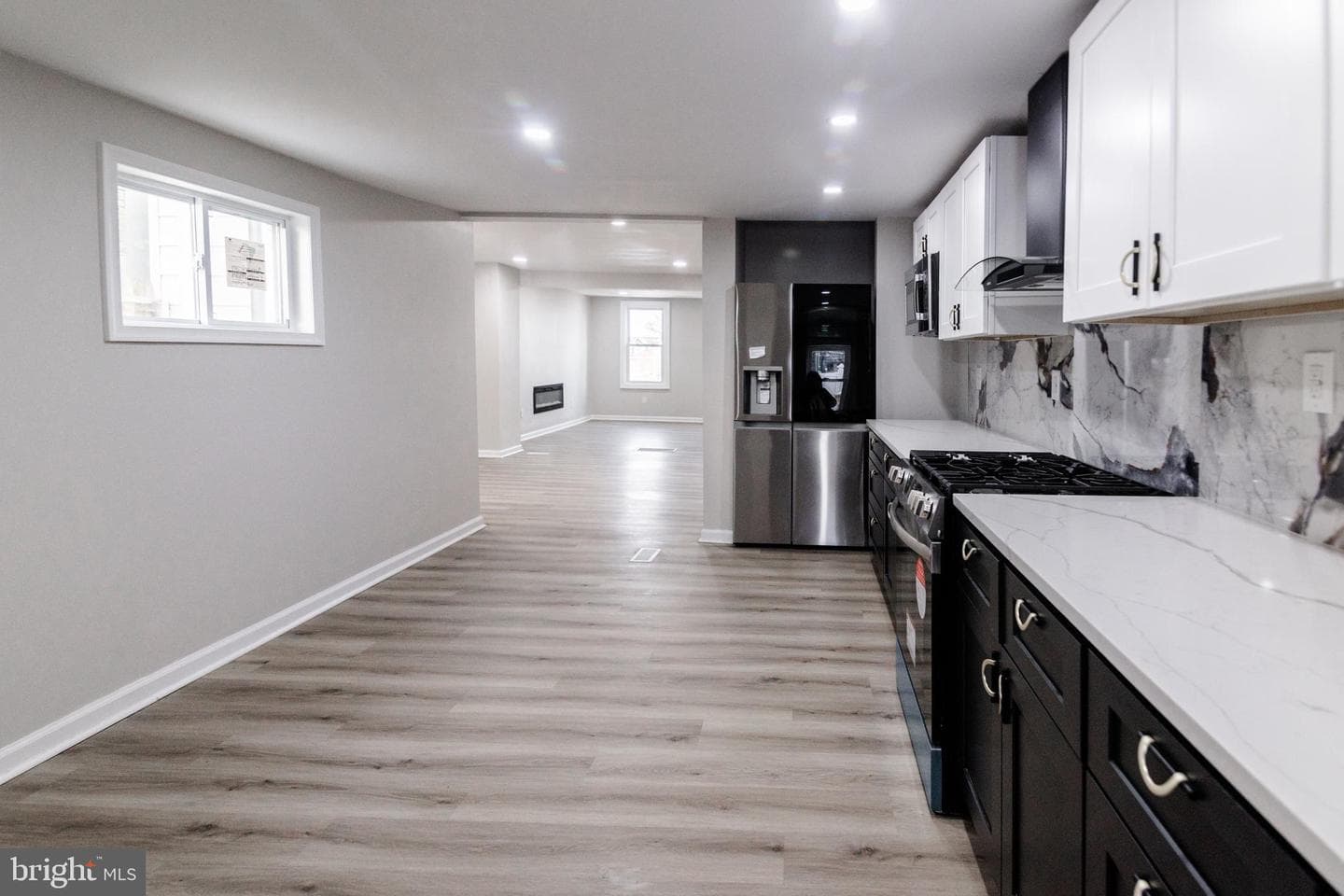 453 Saint Joseph Street photo 10