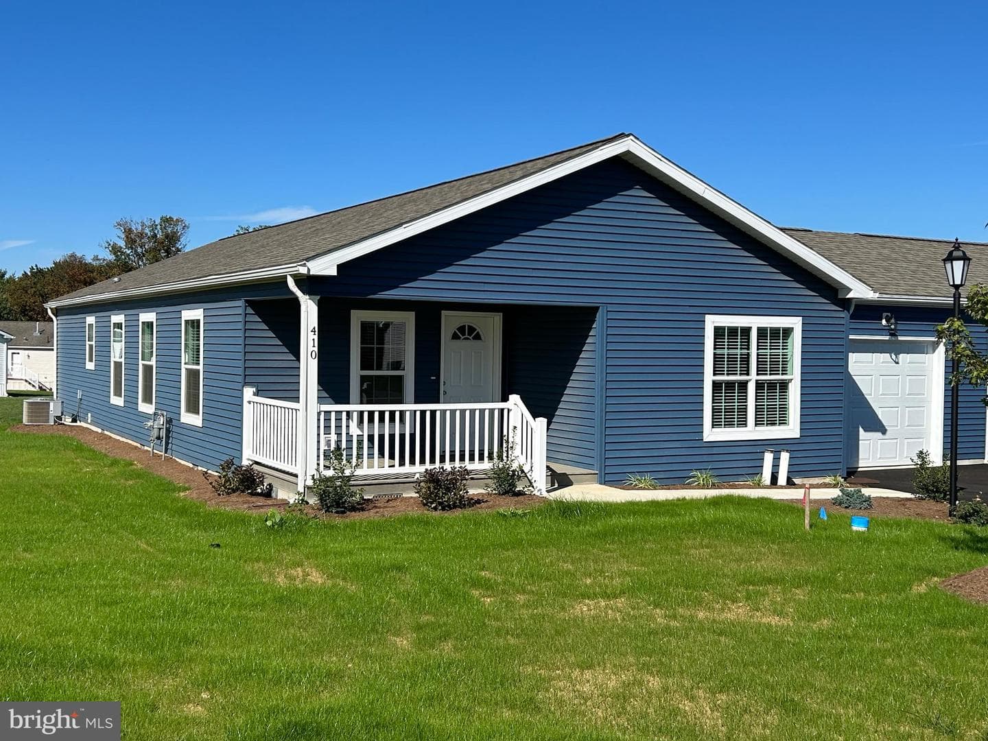410 Eastwood Lane photo 1