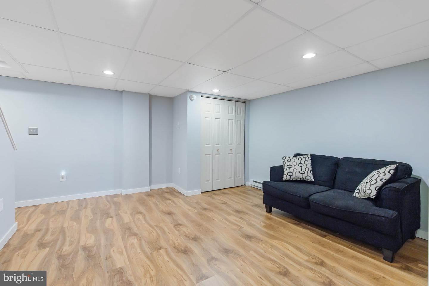 247 Huntington Drive photo 17
