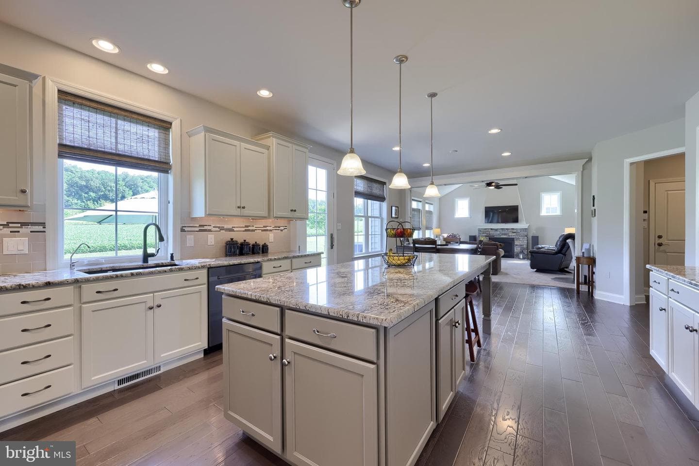 429 E Delp Road photo 15