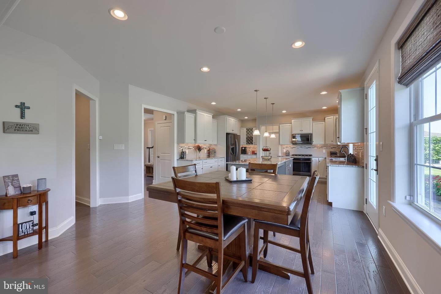 429 E Delp Road photo 25