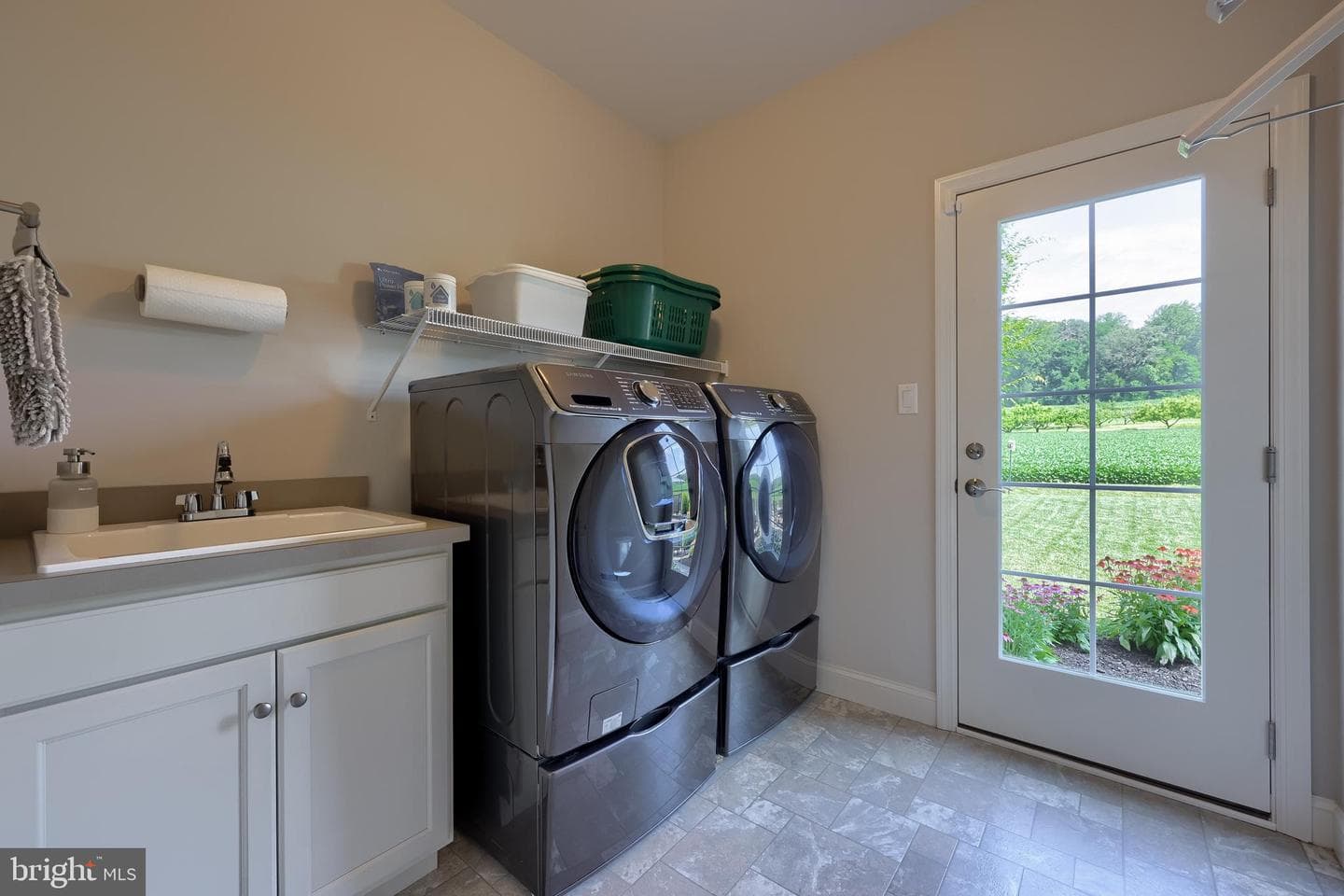 429 E Delp Road photo 33