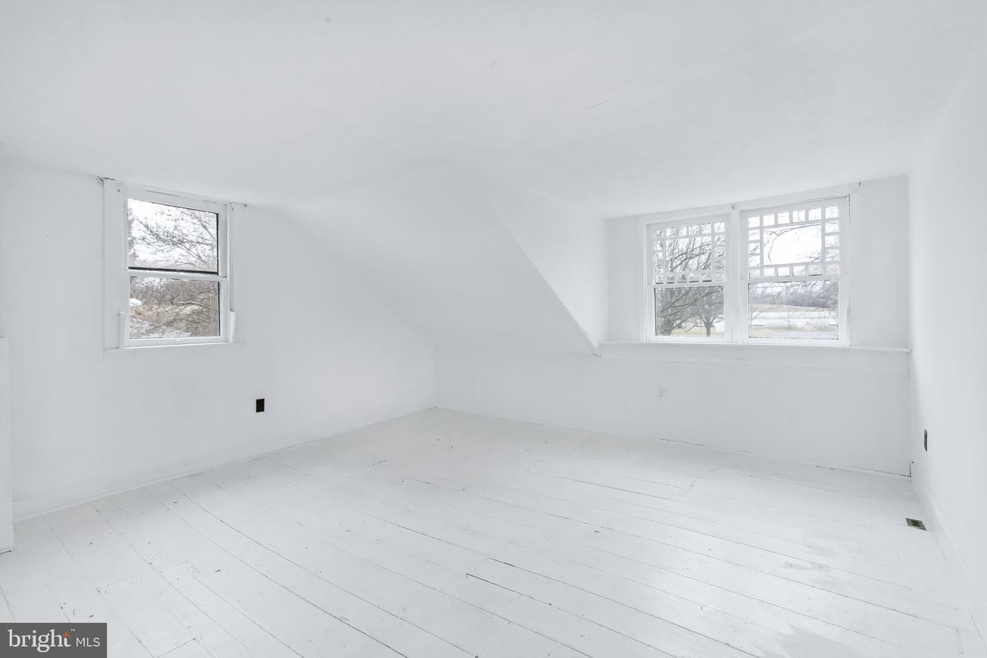 899 Winter Hill Road photo 37