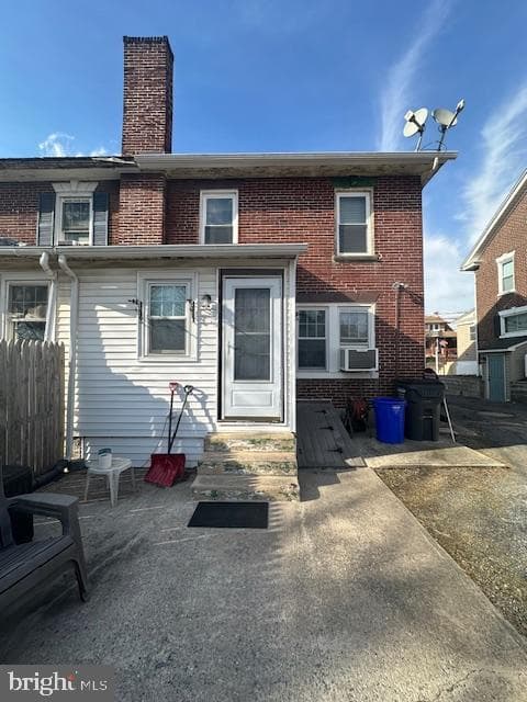 235 W State Street photo 4