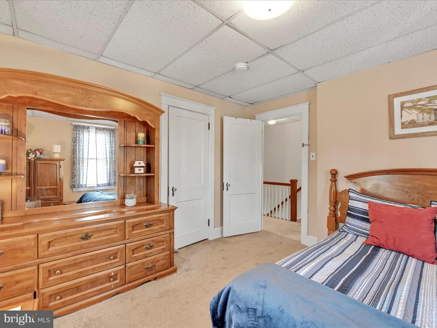 115 S Pearl Street photo 16