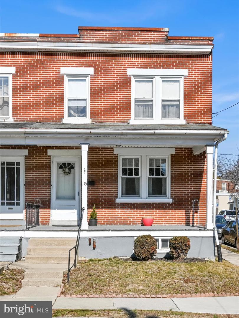 115 S Pearl Street photo 2