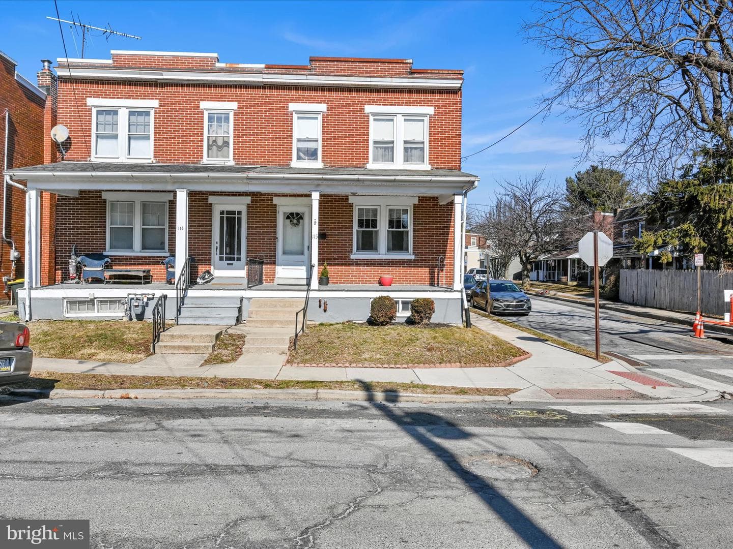 115 S Pearl Street photo 3