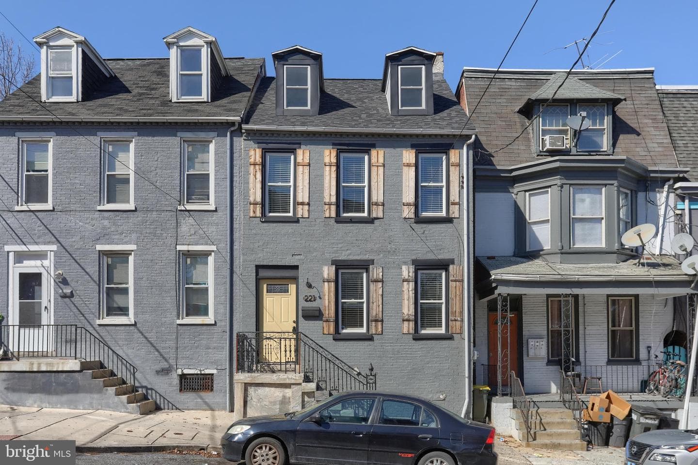 221 W Vine Street photo 35