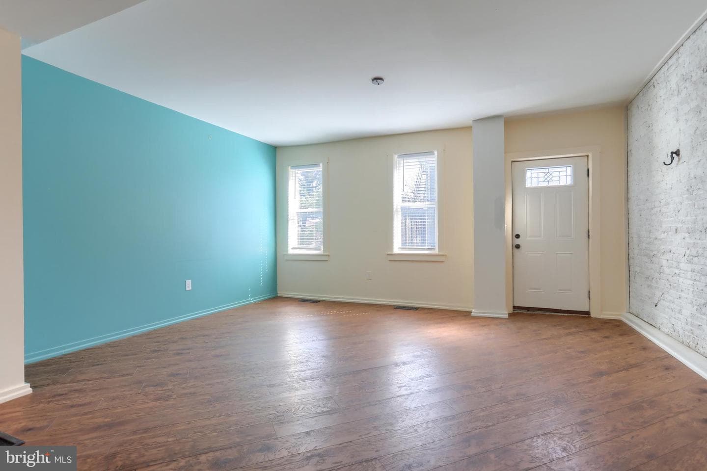 221 W Vine Street photo 4