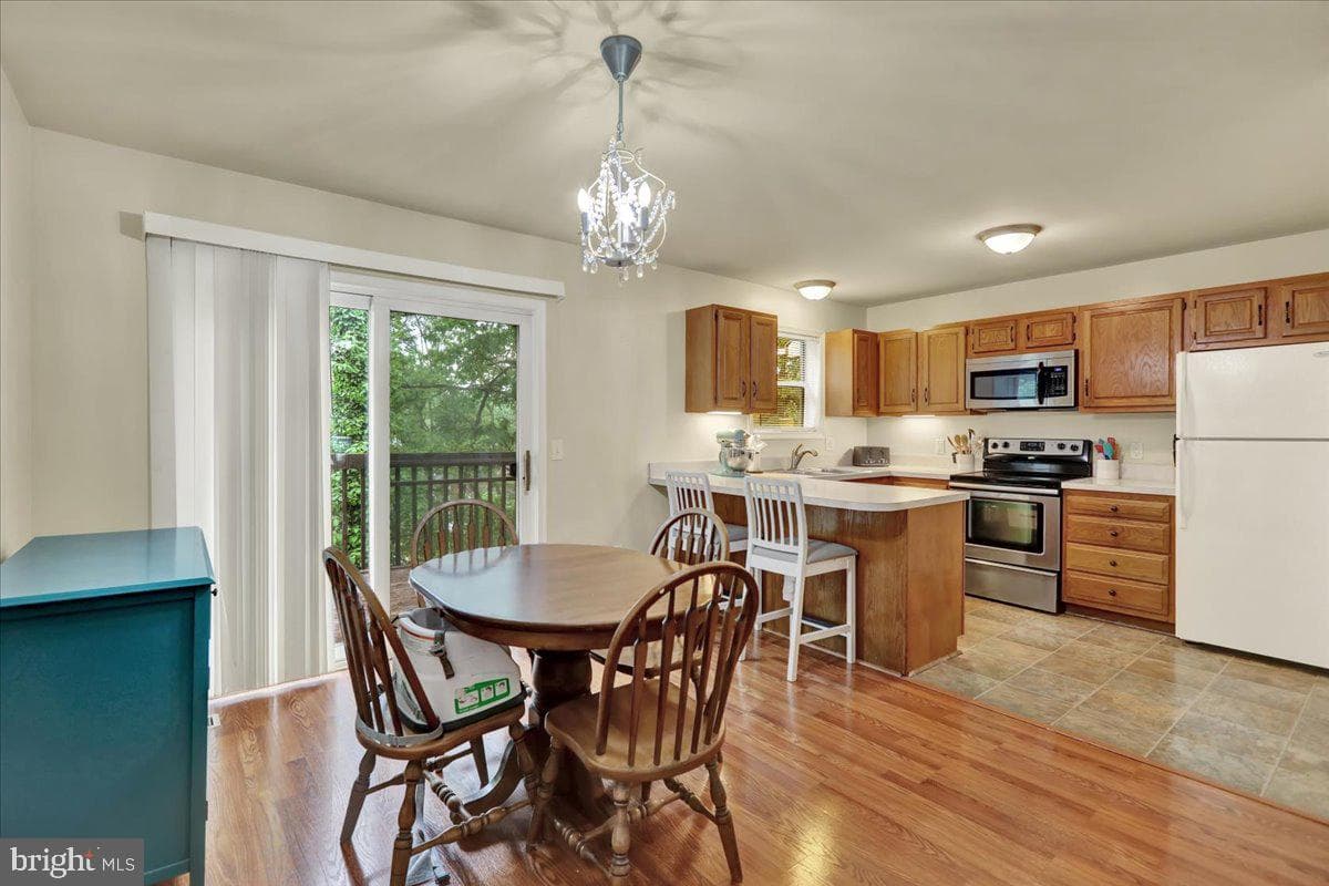 5 Westpointe Dr. photo 3