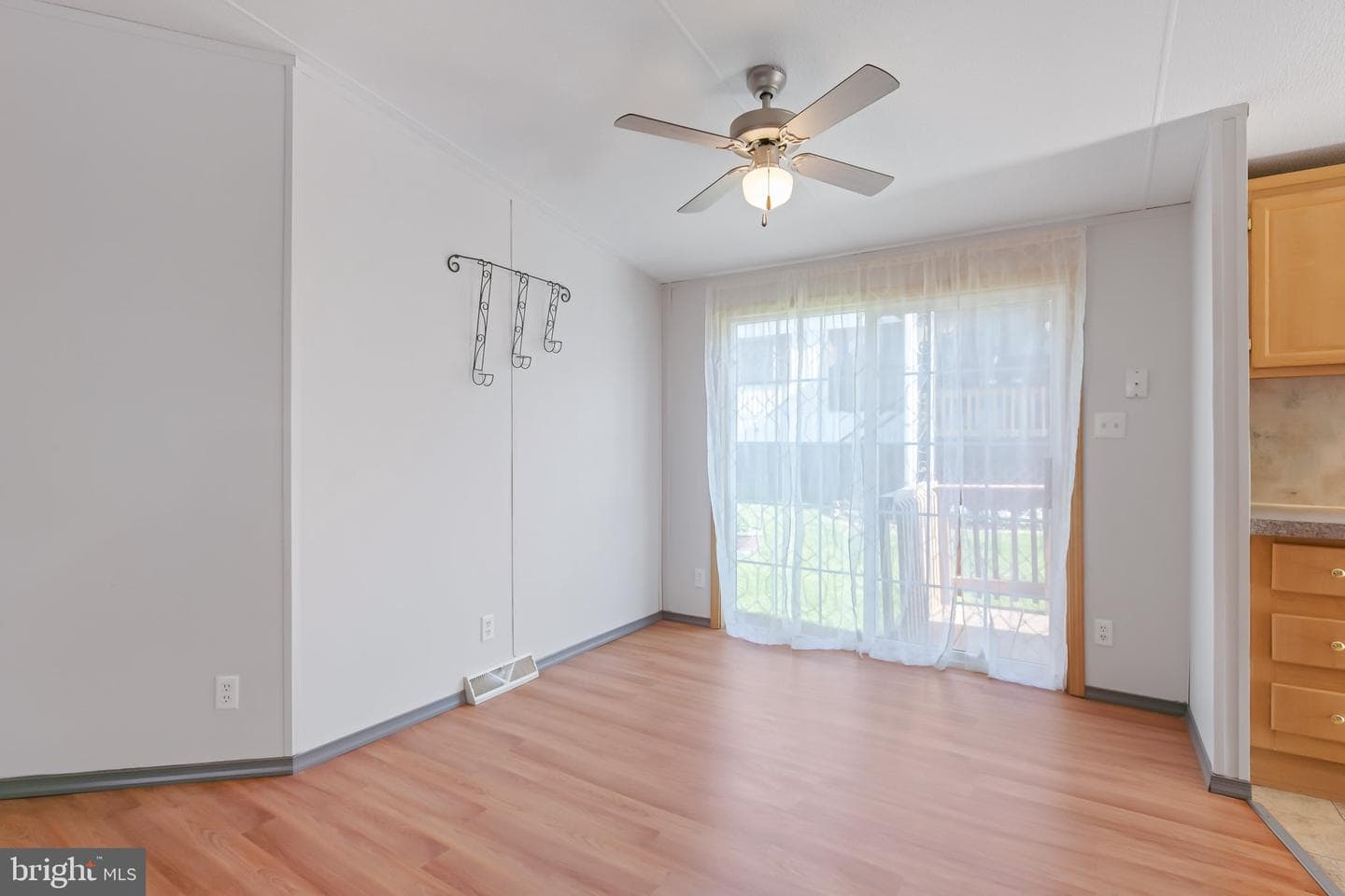 8 Ashton Dr photo 10