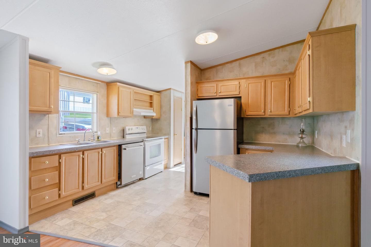 8 Ashton Dr photo 12