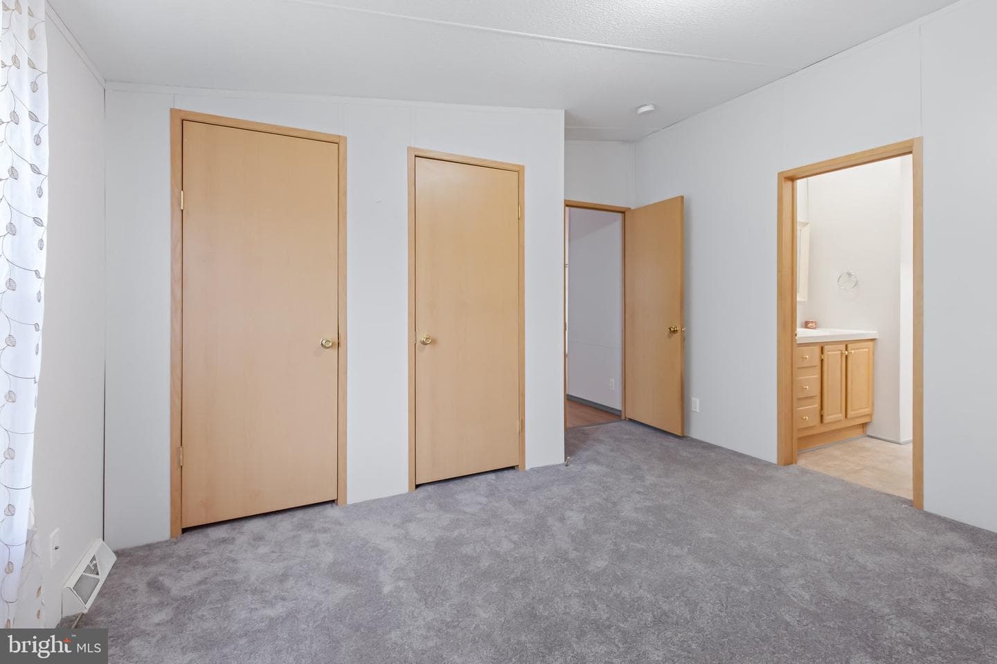 8 Ashton Dr photo 19